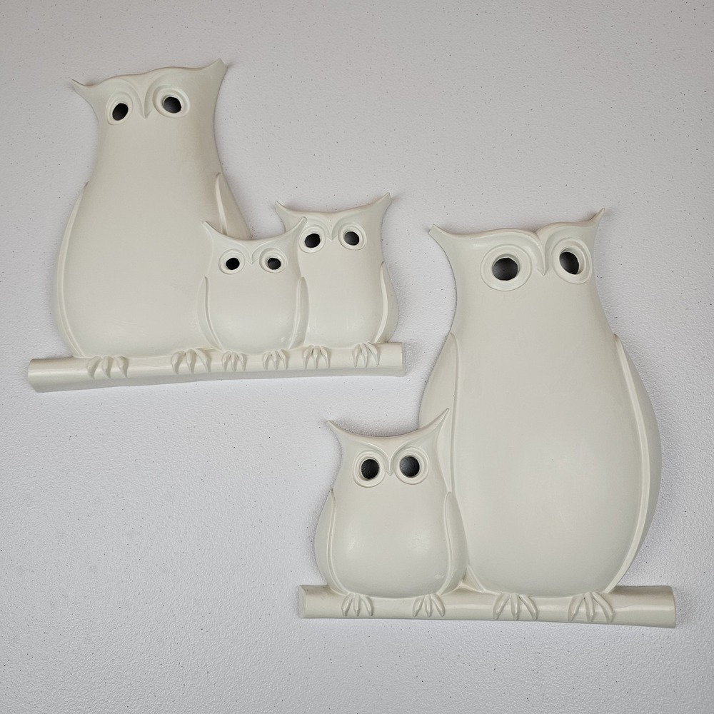 Set Of 2 Owls Large Wall Hanging Pair MCM Resin Retro Dart Industries Off White